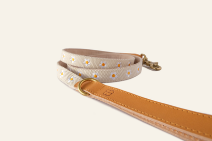 Handcrafted Brown Leather Dog Leash with Embroidered Daisy Detail