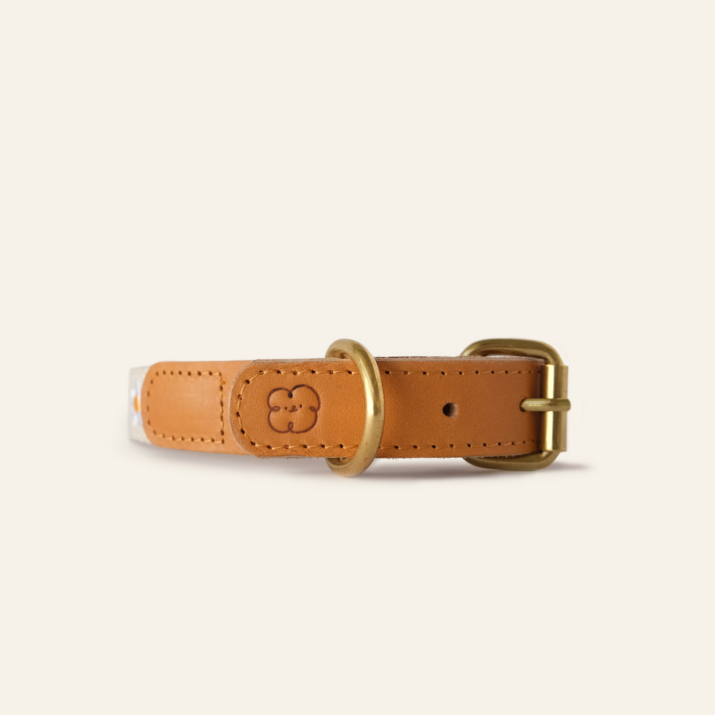 Handcrafted Brown Leather Dog Collar with Delicate Daisy Embroidery